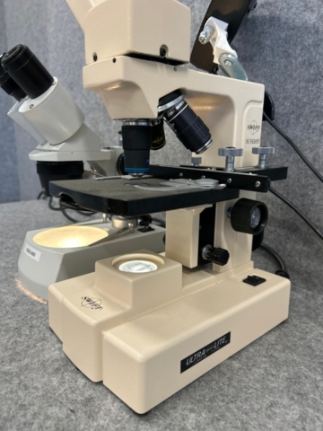 1367397-2 Mikroskop monokulärt & binokulärt