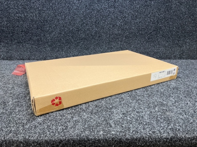 1384156-2 Skrivbord Tenzo med plats för surfplatta