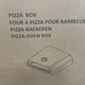 1385109-5 Pizza-box för grill