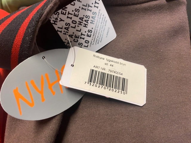 1385172-8 Diverse ridbyxor m.m.