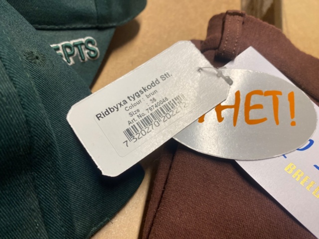 1385172-10 Diverse ridbyxor m.m.