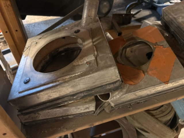 1382857-7 Everything on the shelf