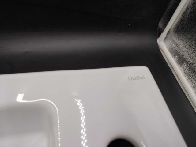 1375851-4 Tvättställ - Duobad