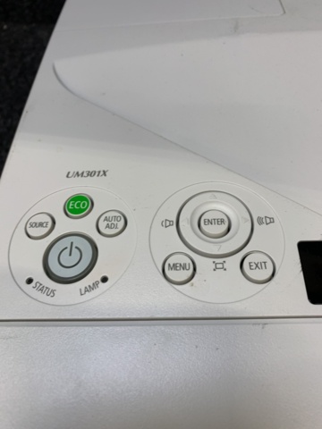 1354639-2 Projektor NEC UM301X