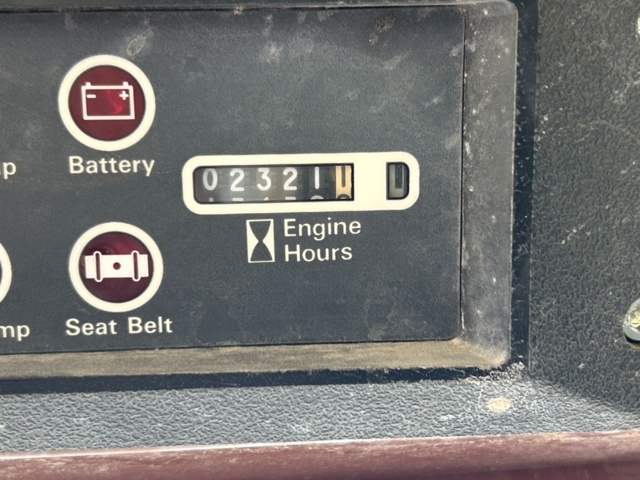 1382930-14 Case 1840 Skid Steer Loader with Two Buckets and Forks