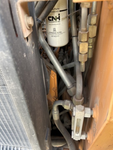 1382930-30 Case 1840 Skid Steer Loader with Two Buckets and Forks