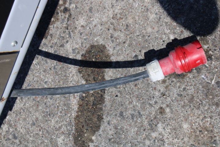 1385762-7 Mattstripper Hamatic FM1000