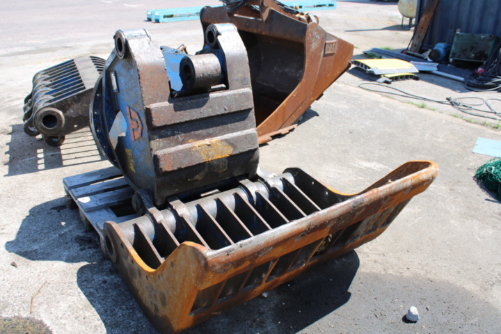 1385763-7 Rivningsgripar Trevi Benne PMZ25S, 2 st (rep. objekt)