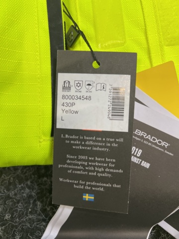 1386082-3 Vinterjacka varsel L.Brador 430P, Strl L
