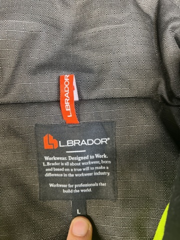 1386082-4 Vinterjacka varsel L.Brador 430P, Strl L