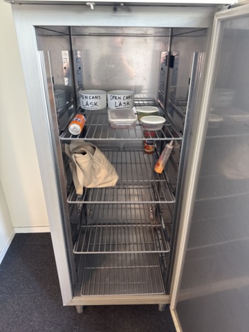 1355147-7 Stainless steel refrigerator - GEMM EFN/01