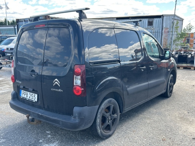 1332978-5 Citroën Berlingo Van 1.6 HDiF 8v ETG6, 90hp, 2014 (rep object)