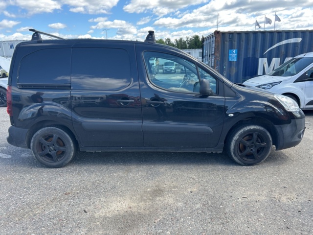 1332978-6 Citroën Berlingo Van 1.6 HDiF 8v ETG6, 90hp, 2014 (rep object)