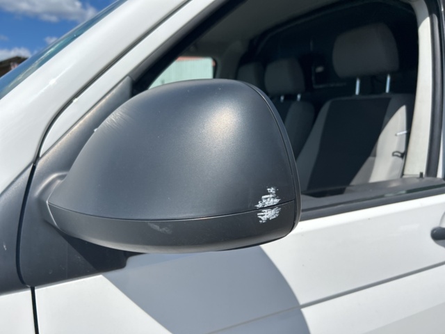 1332984-32 Volkswagen Transporter T30 2.0 TDI Manuell, 102hk, 2015