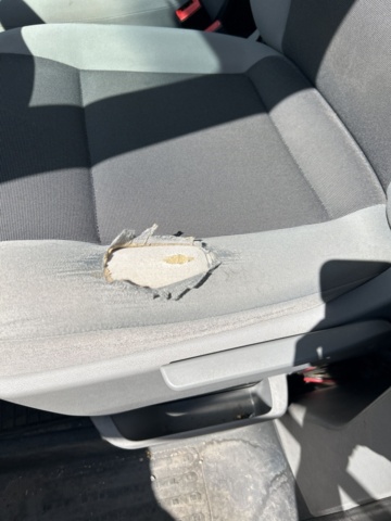 1332984-17 Volkswagen Transporter T30 2.0 TDI Manuell, 102hk, 2015