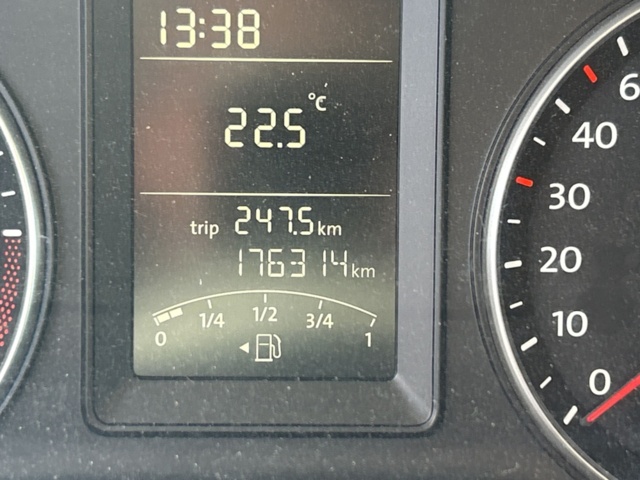 1332984-14 Volkswagen Transporter T30 2.0 TDI Manuell, 102hk, 2015