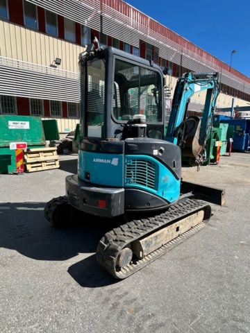 1387879-6 Minibandgrävare - Airman AX38U-5 -2012