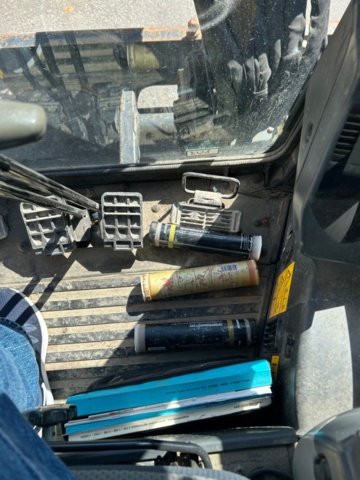 1387879-18 Minibandgrävare - Airman AX38U-5 -2012