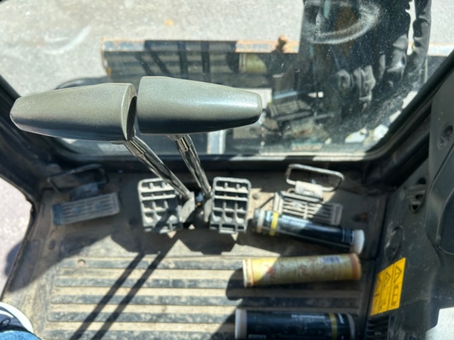 1387879-19 Minibandgrävare - Airman AX38U-5 -2012