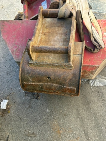 1387879-36 Minibandgrävare - Airman AX38U-5 -2012