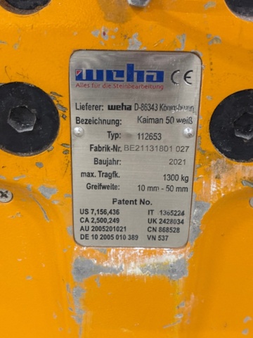 1356417-3 Stone lift with fork attachment, capacity 1 ton