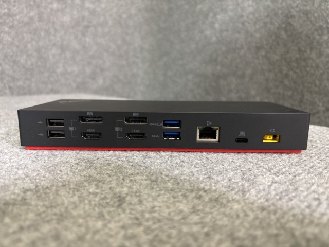 1386814-12 IPS monitors 27" x2 units - Samsung - incl. docking station