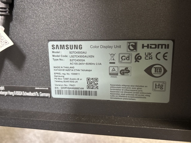 1386814-8 IPS monitors 27" x2 units - Samsung - incl. docking station