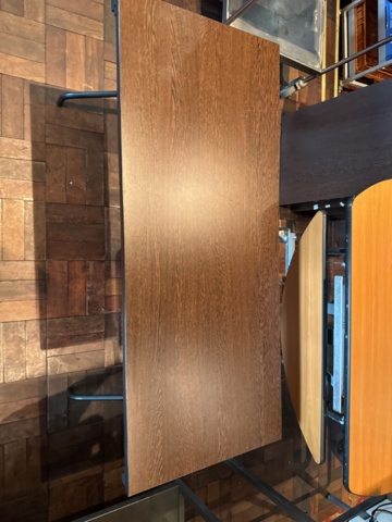 1355208-4 Konferensbord ca 18 st