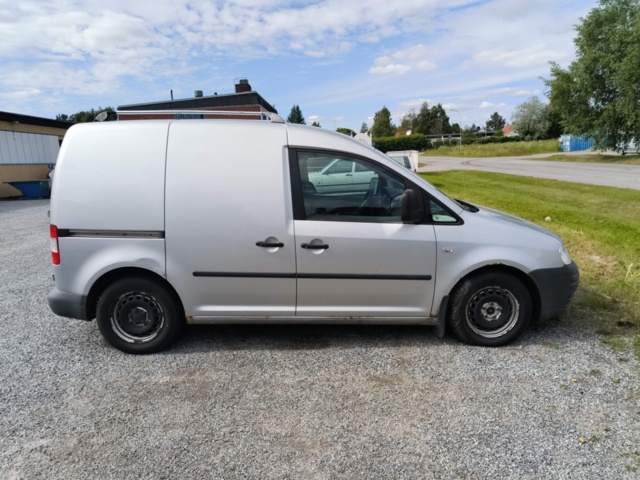 1331705-8 Volkswagen Caddy 1.9 TDI -2009 Repair item