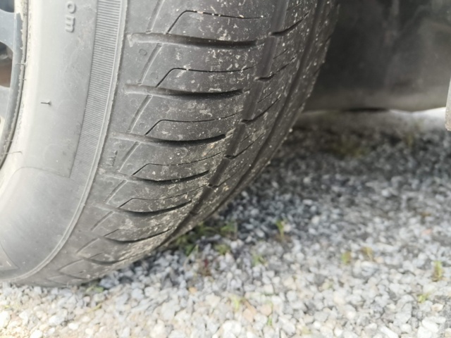 1331705-10 Volkswagen Caddy 1.9 TDI -2009 Repair item