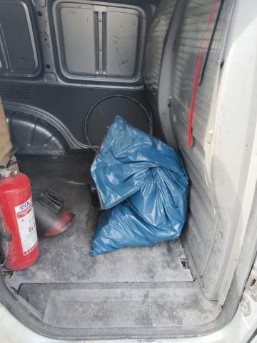 1331705-48 Volkswagen Caddy 1.9 TDI -2009 Repair item