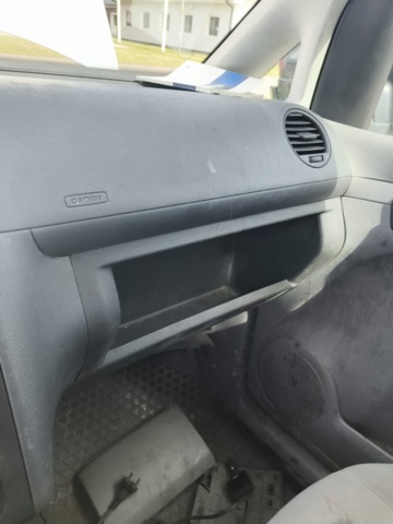 1331705-67 Volkswagen Caddy 1.9 TDI -2009 Repair item