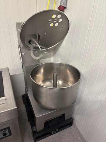 1356427-1 Mixer - Dadaux Technologies