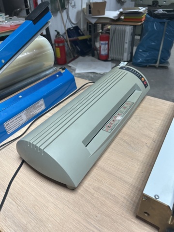 1297501-6 Laminator (hot laminator)
