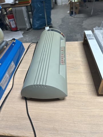 1297501-11 Laminator (hot laminator)