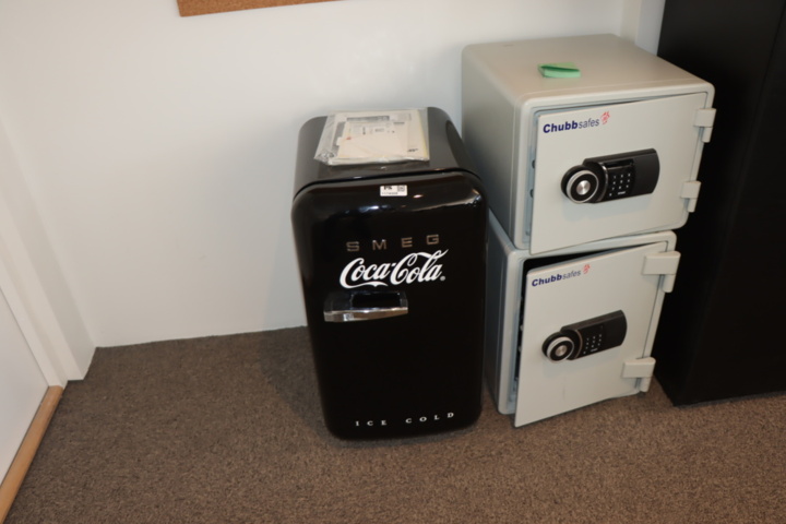 1174508-6 Coca-Cola fridge SMEG