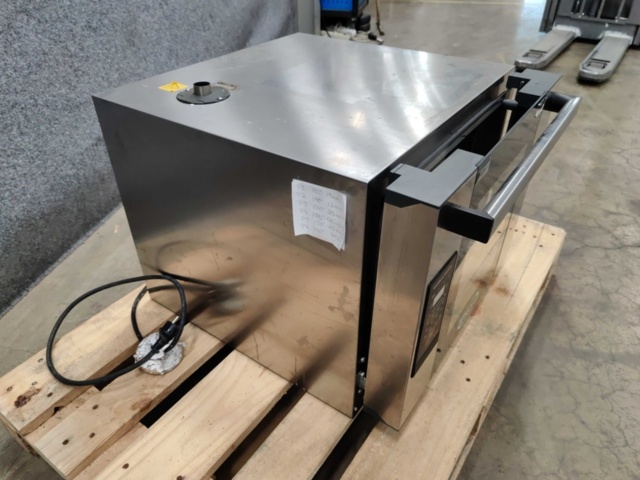 1389484-11 Ugn Unox XEFT-04HS-EGDN