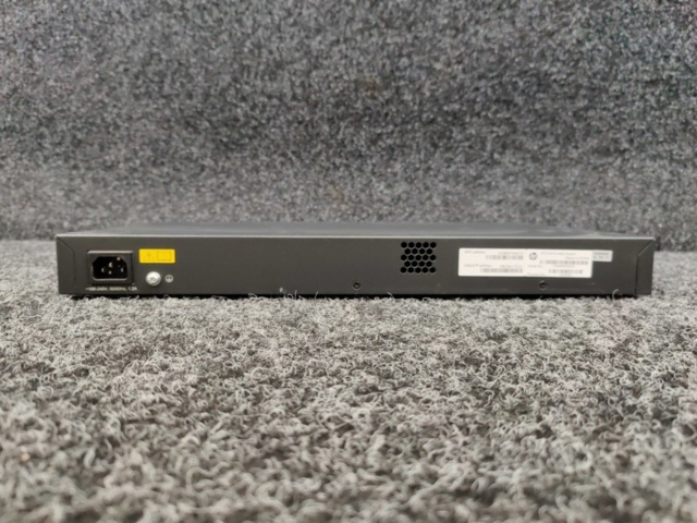 1389537-4 Switch HP V1910-48G JE009A