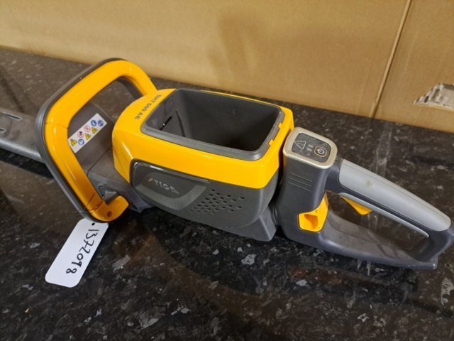 1372098-3 Hedge trimmer STIGA SHT 500 AE