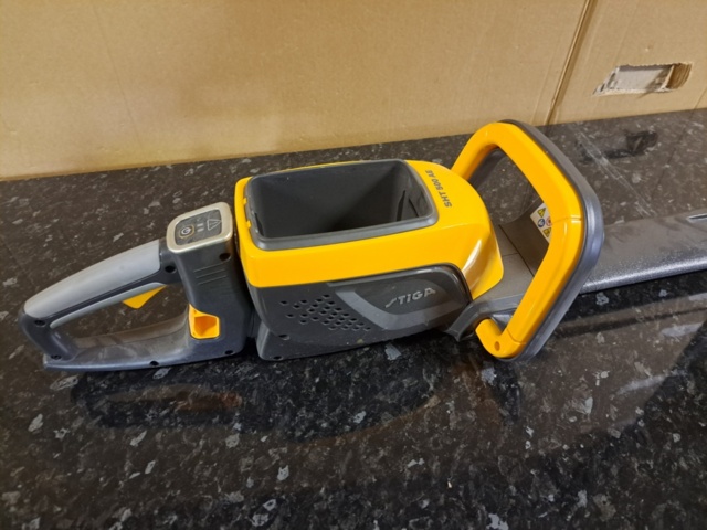 1372098-4 Hedge trimmer STIGA SHT 500 AE