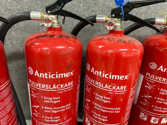 1366813-3 Pulversläckare Anticimex 9st