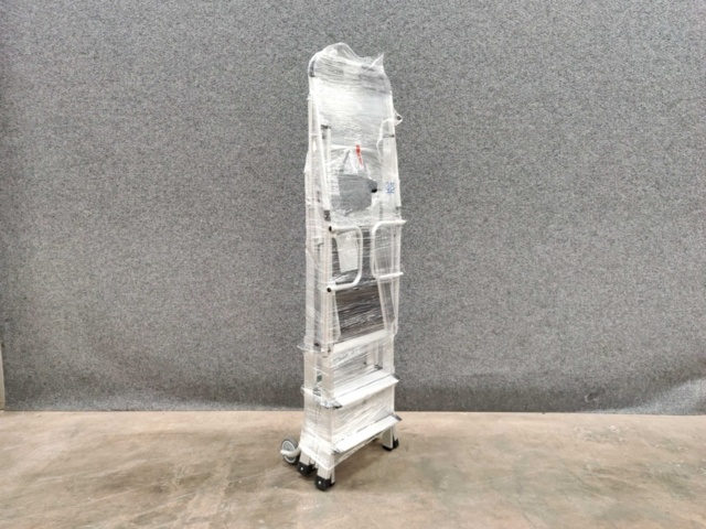 1390014-3 Work platform Ferral 3-4 steps, 710-890 mm