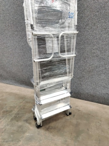 1390014-5 Work platform Ferral 3-4 steps, 710-890 mm