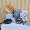 1331732-20 Mixer, frying pan, electric whisk, cutting board and more