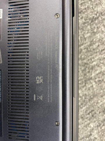 1368383-3 Laptop ASUS Expertbook (excl. hard drive)