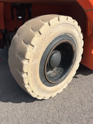 1390452-17 Forklift - Toyota 8FBMT16