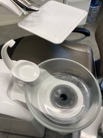 1390179-16 Tandläkarklinik: Intego pro tandläkarstol, röntgen, lampa, autoklav