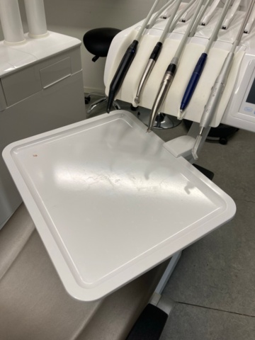 1390179-25 Tandläkarklinik: Intego pro tandläkarstol, röntgen, lampa, autoklav