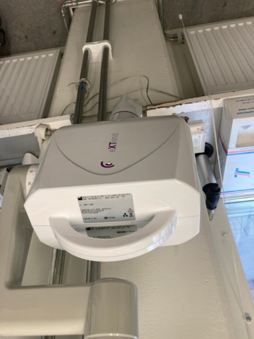 1390179-17 Tandläkarklinik: Intego pro tandläkarstol, röntgen, lampa, autoklav