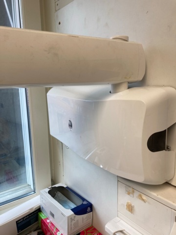 1390179-35 Tandläkarklinik: Intego pro tandläkarstol, röntgen, lampa, autoklav